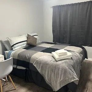 Apartment Cute Highland Park Upper B Unit